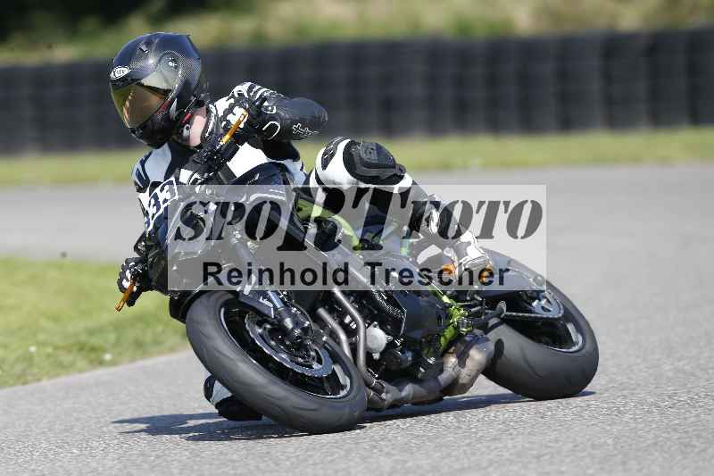 /44 09.08.2025 Plüss Moto Sport ADR/Freies Fahren/333